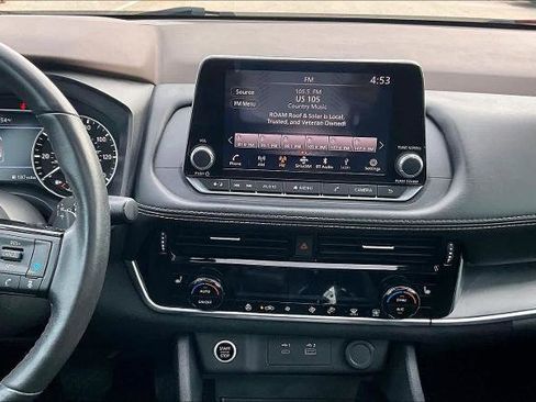 Certified 2023 Nissan Rogue SV w/ SV Premium Package image 7