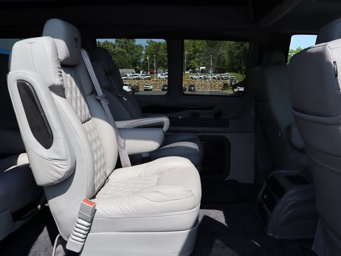 New 2025 Chevrolet Express 2500 Extended w/ Driver Convenience Package image 5