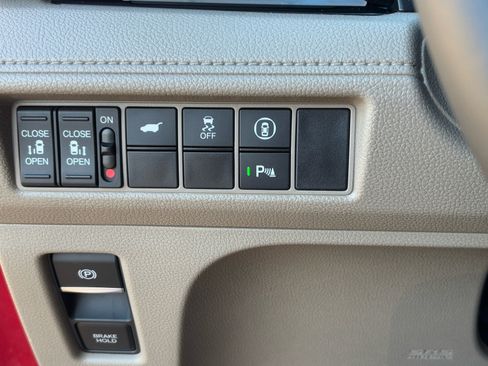 Used 2023 Honda Odyssey Touring image 28