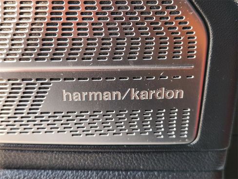 Used 2021 Hyundai Palisade Limited image 23