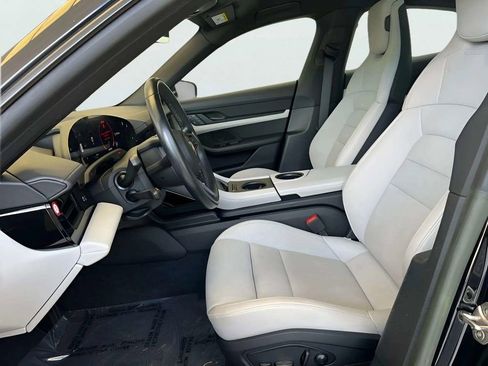 Used 2023 Porsche Taycan RWD image 9
