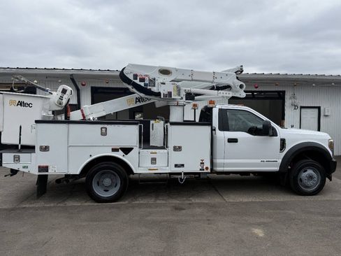Used 2018 Ford F550 4x4 Regular Cab Super Duty image 5