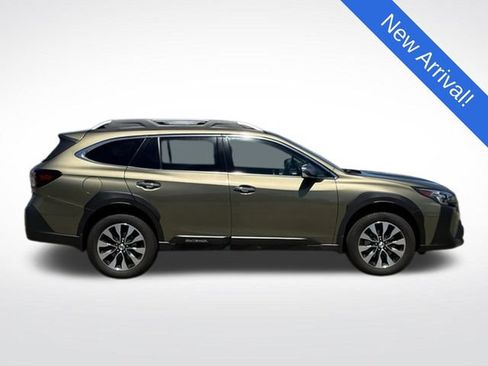 Certified 2024 Subaru Outback Touring XT AWD/4WD image 8