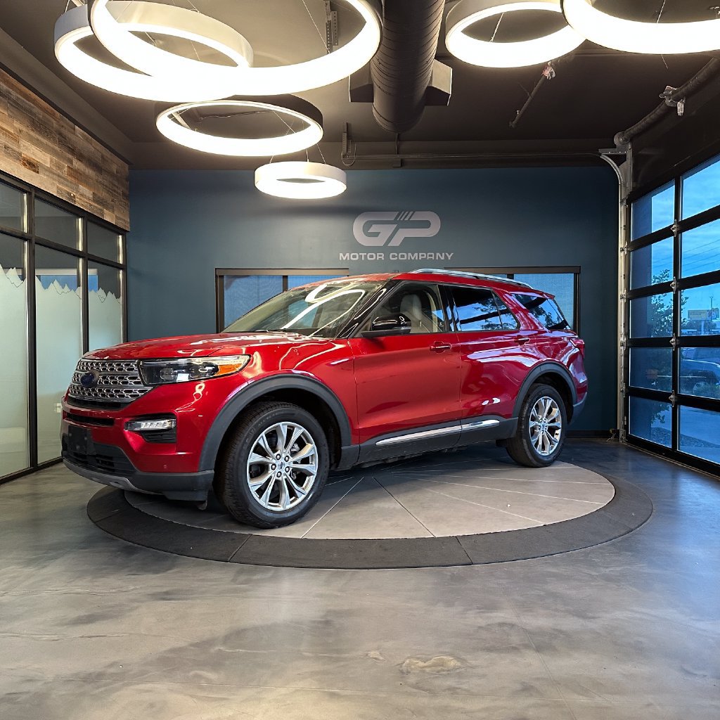 Used 2022 Ford Explorer Limited w/ Equipment Group 301A AWD/4WD image 7