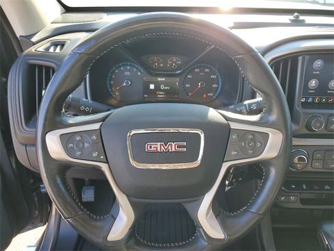 Used 2022 GMC Canyon Denali image 10