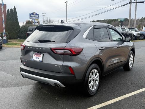 Used 2024 Ford Escape Active w/ Tech Pack #2 image 3