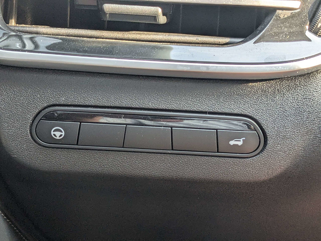 Used 2025 INFINITI QX60 Luxe FWD image 27