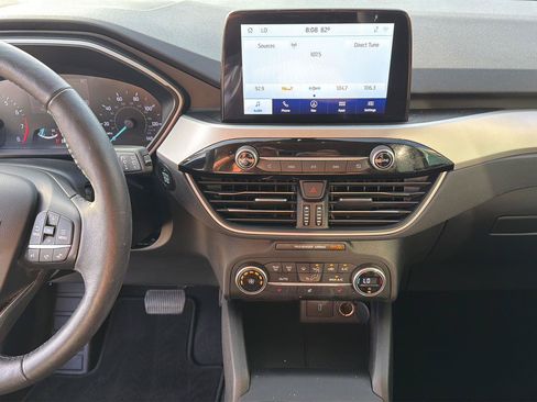 Used 2020 Ford Escape SEL FWD image 29