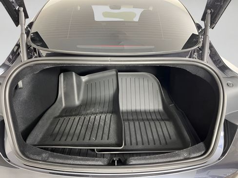 Used 2026 Tesla Model 3 RWD image 19