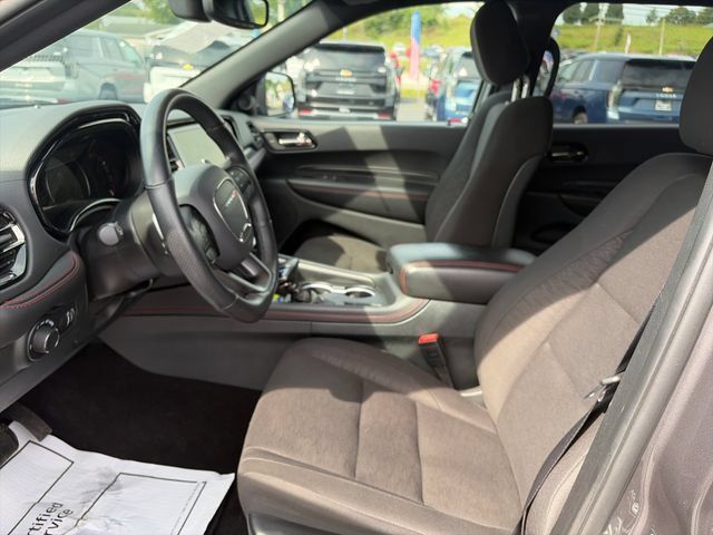 Used 2025 Dodge Durango GT AWD/4WD image 9