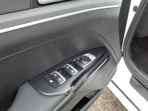 Used 2023 Kia K5 GT-Line FWD image 14