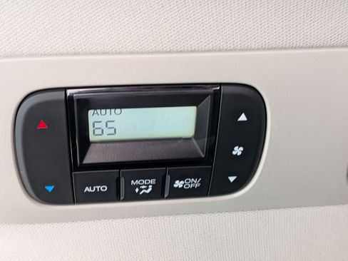 Used 2025 Honda Odyssey EX-L image 27