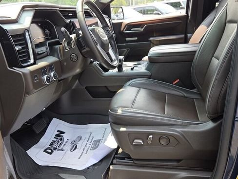 Used 2023 GMC Sierra 1500 Denali w/ Denali Reserve Package AWD/4WD image 7