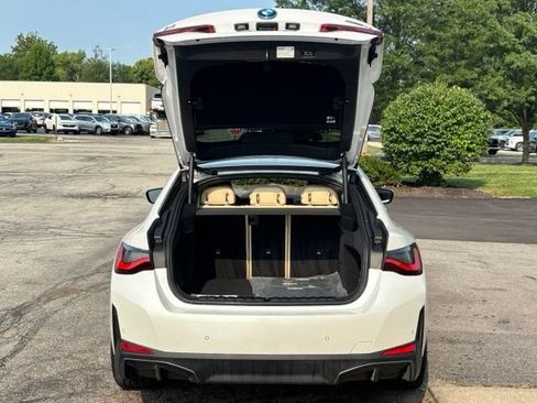 Certified 2023 BMW i4 eDrive40 RWD image 33