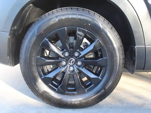 Certified 2025 MAZDA CX-50 AWD 2.5 S w/ Preferred Package image 12