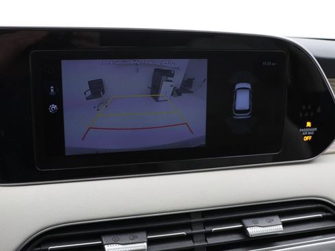 Used 2021 Hyundai Palisade SEL w/ Premium Package image 24