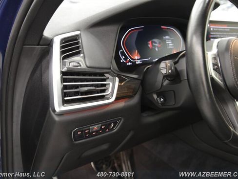 Used 2019 BMW X5 xDrive40i w/ M Sport Package image 24