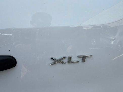 Used 2023 Ford Transit 350 XLT RWD image 18