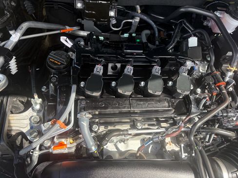 Certified 2025 Honda Accord LX image 27