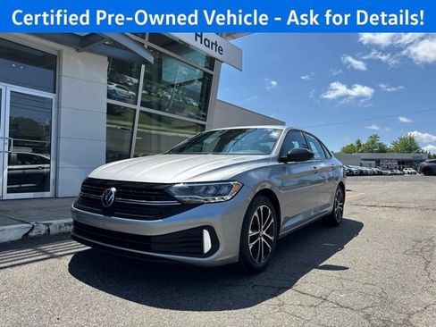 Certified 2023 Volkswagen Jetta Sport FWD image 2