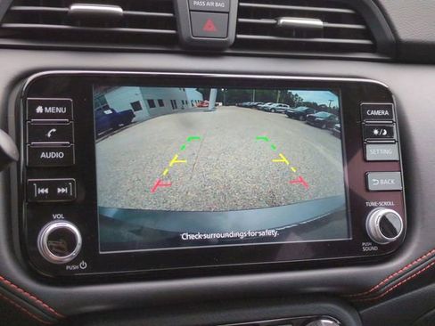New 2025 Nissan Versa SR w/ Trunk Package FWD image 18