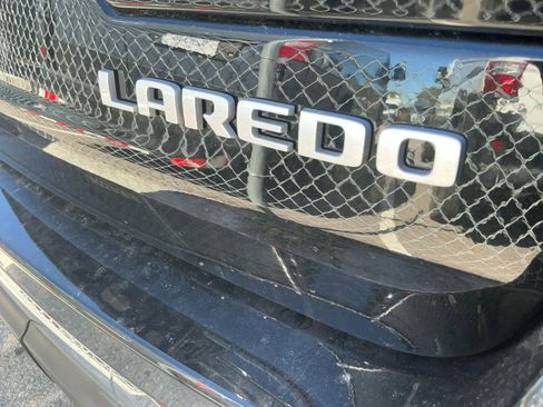 New 2025 Jeep Grand Cherokee Laredo w/ Luxury Tech Group I image 18