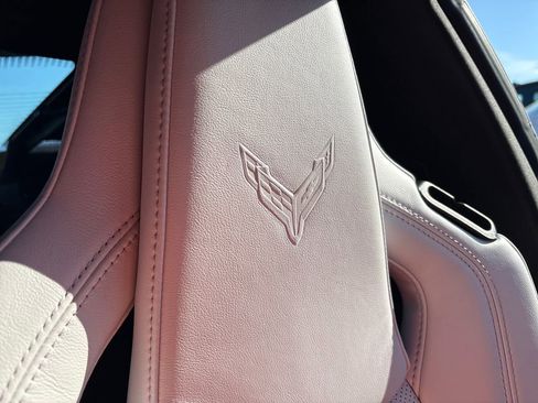 Used 2023 Chevrolet Corvette Stingray Coupe w/ Chrome Exterior Badge Package RWD image 56