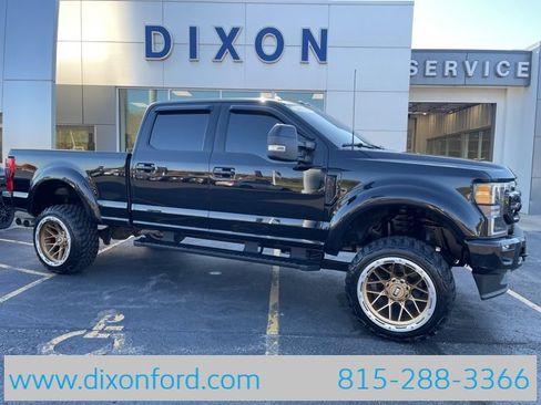 Used 2022 Ford F250 Lariat w/ Black Appearance Package image 1