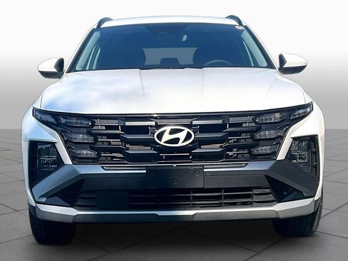 Used 2025 Hyundai Tucson SEL FWD image 4