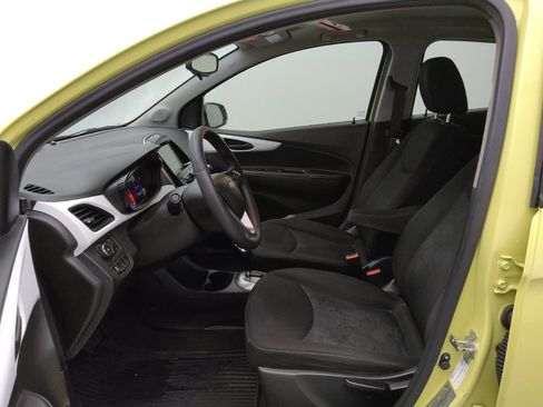 Used 2017 Chevrolet Spark LT FWD image 17