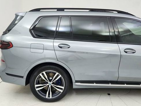 Used 2026 BMW X7 xDrive40i image 7