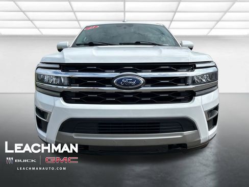 Used 2023 Ford Expedition Max Limited image 9