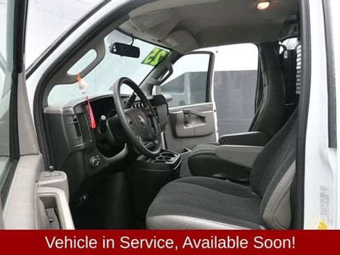 Used 2025 GMC Savana 2500 w/ Driver Convenience Package RWD image 24