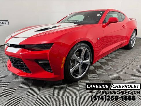 Used 2017 Chevrolet Camaro SS RWD image 1