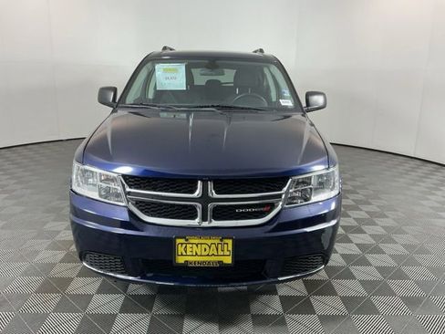 Used 2018 Dodge Journey SE FWD image 2