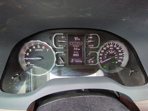 Used 2020 Toyota Tundra Limited w/ Limited Premium Package image 15