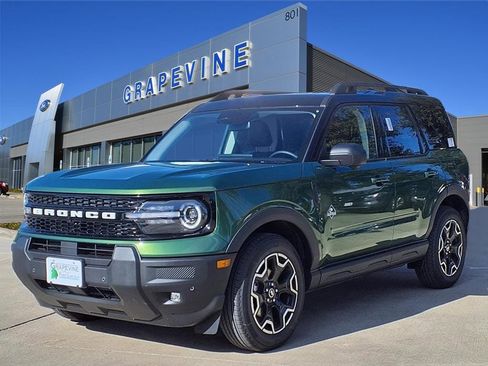 New 2025 Ford Bronco Sport Outer Banks w/ Outer Banks Tech Package+ image 1