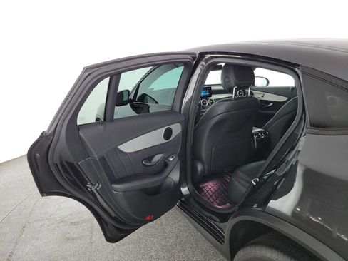 Used 2022 Mercedes-Benz GLC 300 4MATIC Coupe image 15