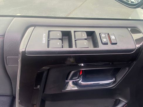 Used 2024 Toyota 4Runner TRD Off-Road image 11