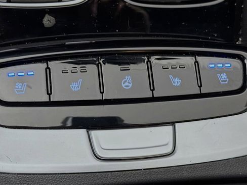 Used 2024 Hyundai Santa Cruz Limited image 25