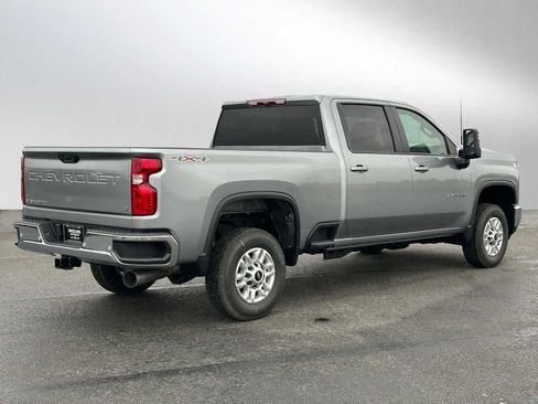 New 2026 Chevrolet Silverado 2500 LT w/ Safety Package AWD/4WD image 3