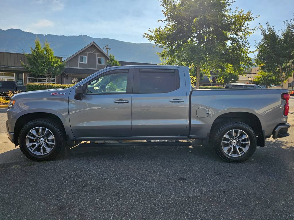 Used 2021 Chevrolet Silverado 1500 RST w/ Z71 Off-Road Package AWD/4WD image 8