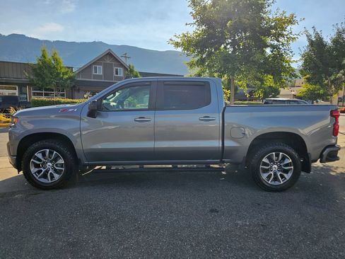 Used 2021 Chevrolet Silverado 1500 RST w/ Z71 Off-Road Package AWD/4WD image 8