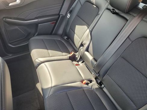 New 2025 Ford Escape SE FWD image 18