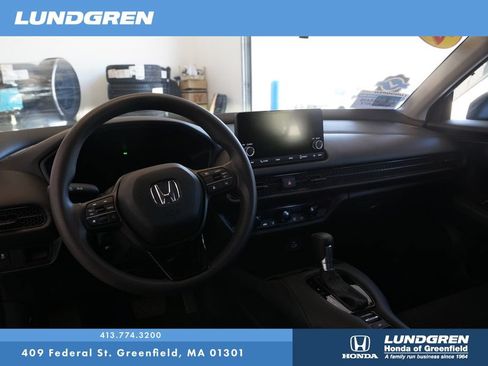 Used 2025 Honda HR-V LX image 16