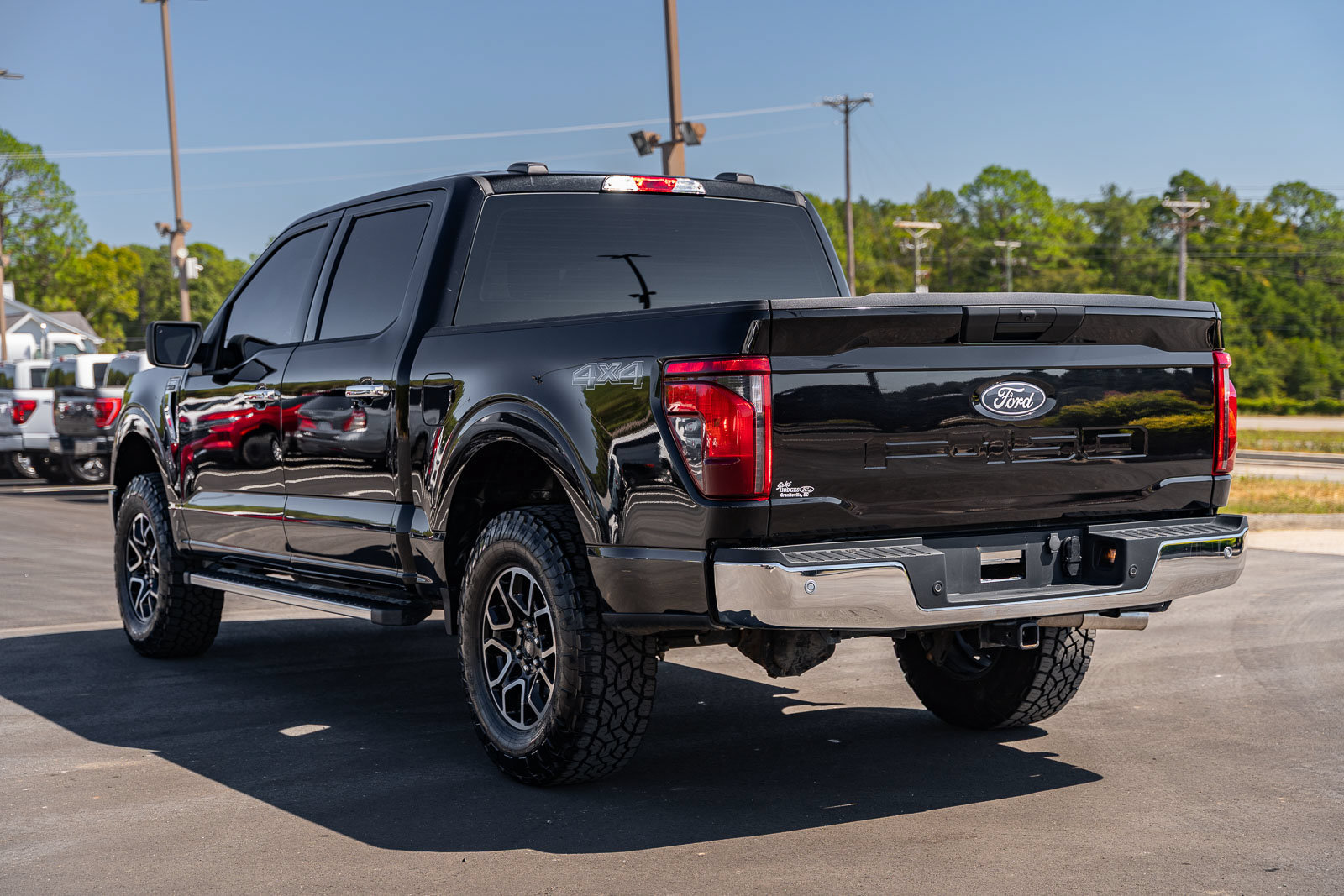 Certified 2025 Ford F150 XLT w/ Equipment Group 301A Standard AWD/4WD image 5