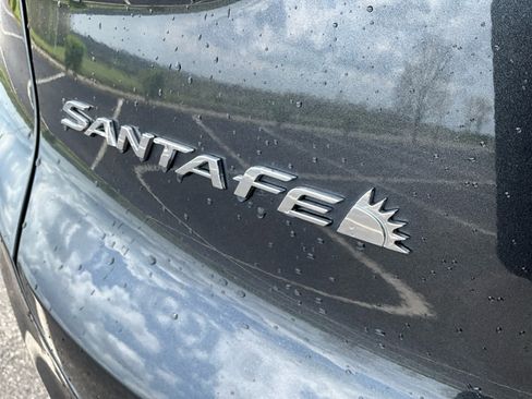 Used 2020 Hyundai Santa Fe SEL image 19