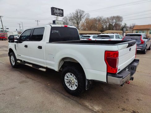 Used 2022 Ford F250 XLT w/ XLT Value Package AWD/4WD image 5