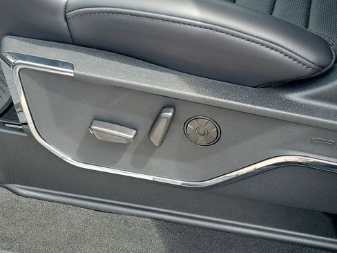 New 2026 Ford F250 Platinum AWD/4WD image 23