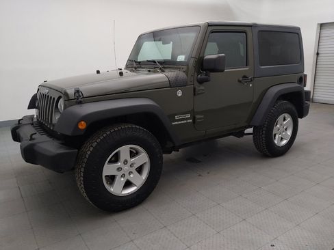 Used 2016 Jeep Wrangler Sport w/ Quick Order Package 24S AWD/4WD image 2